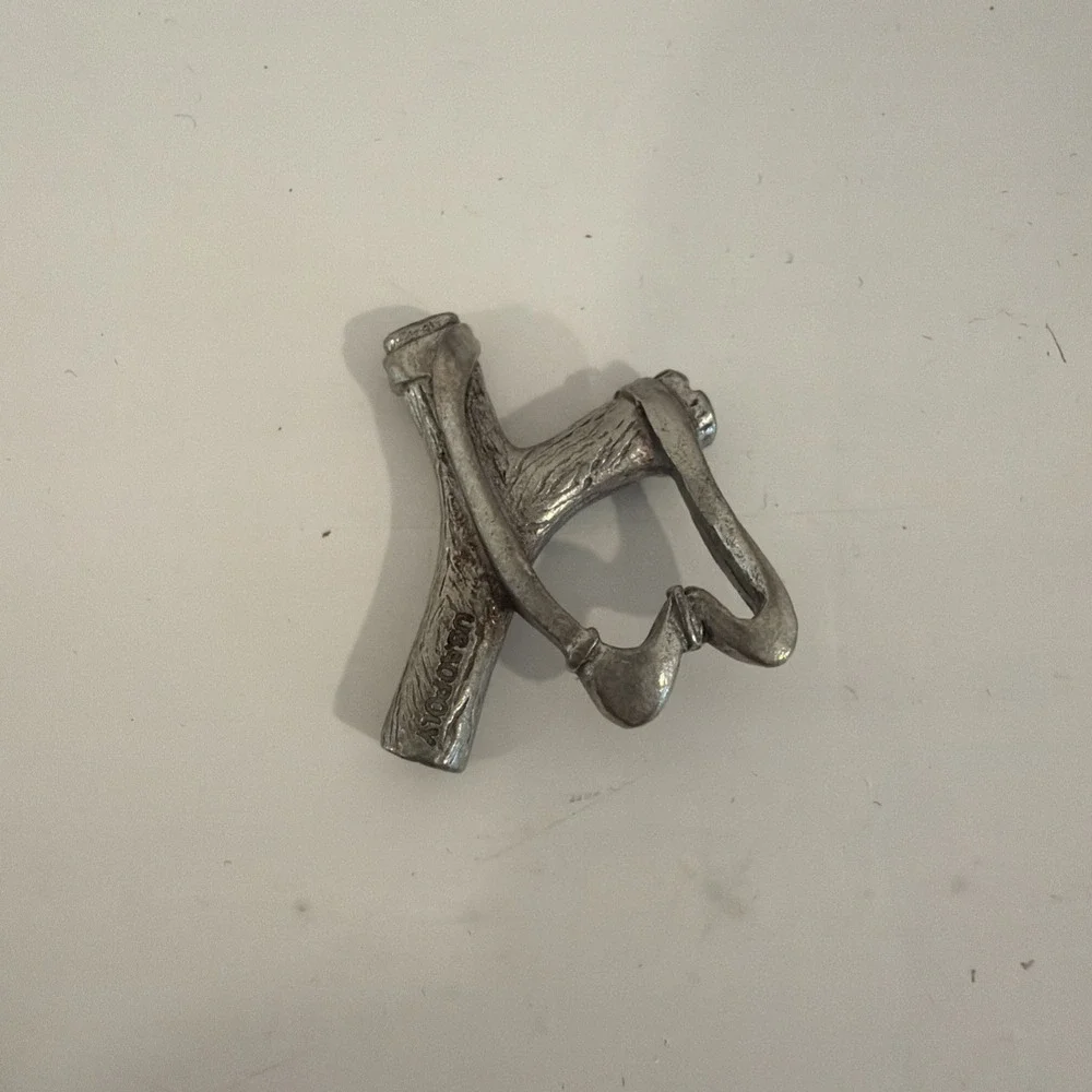 Clue Game Replacement Piece: The Simpsons Edition Pewter Slingshot